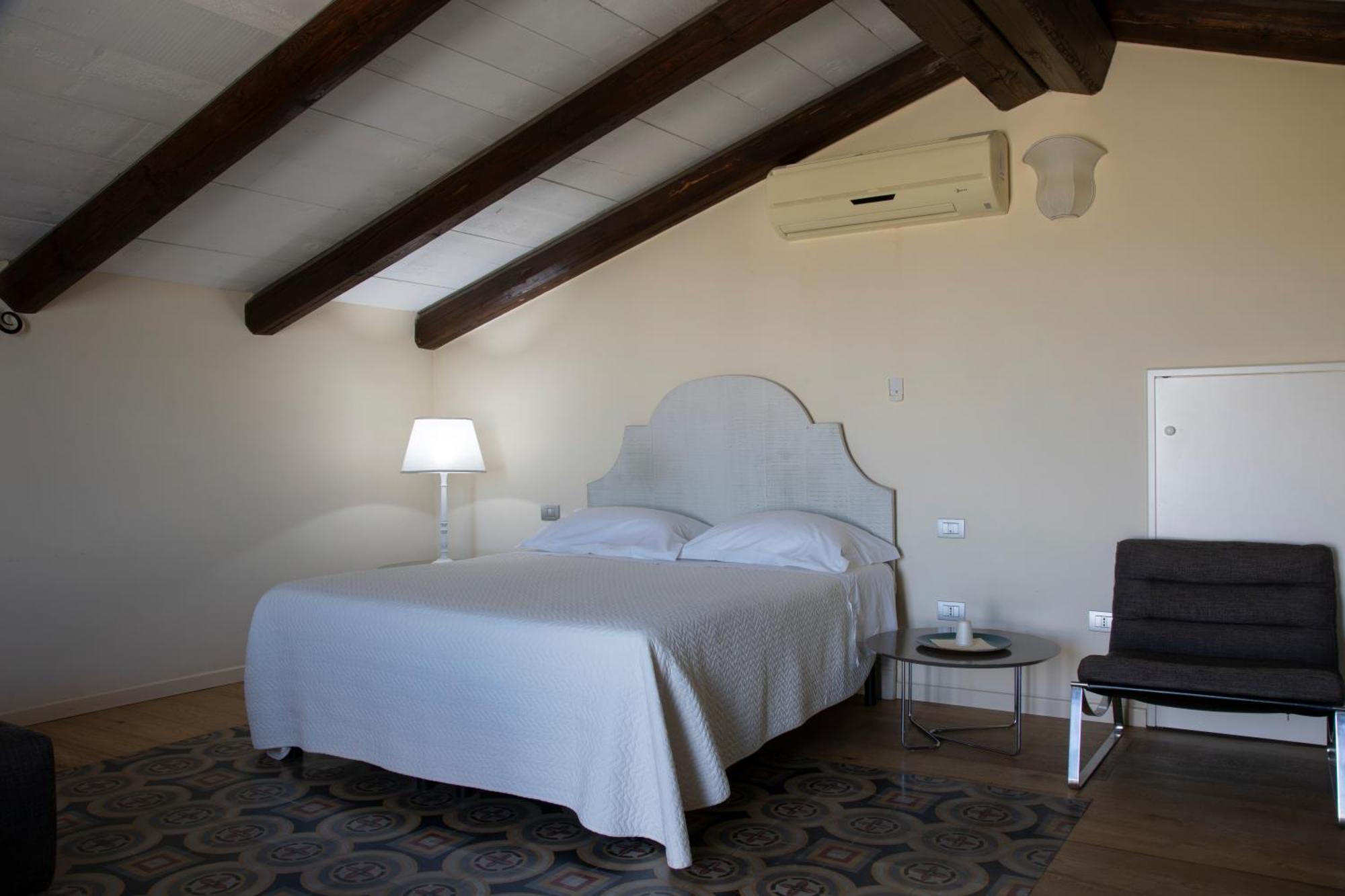Masseria Celentano Relais & Agriturismo Сан-Северо Экстерьер фото