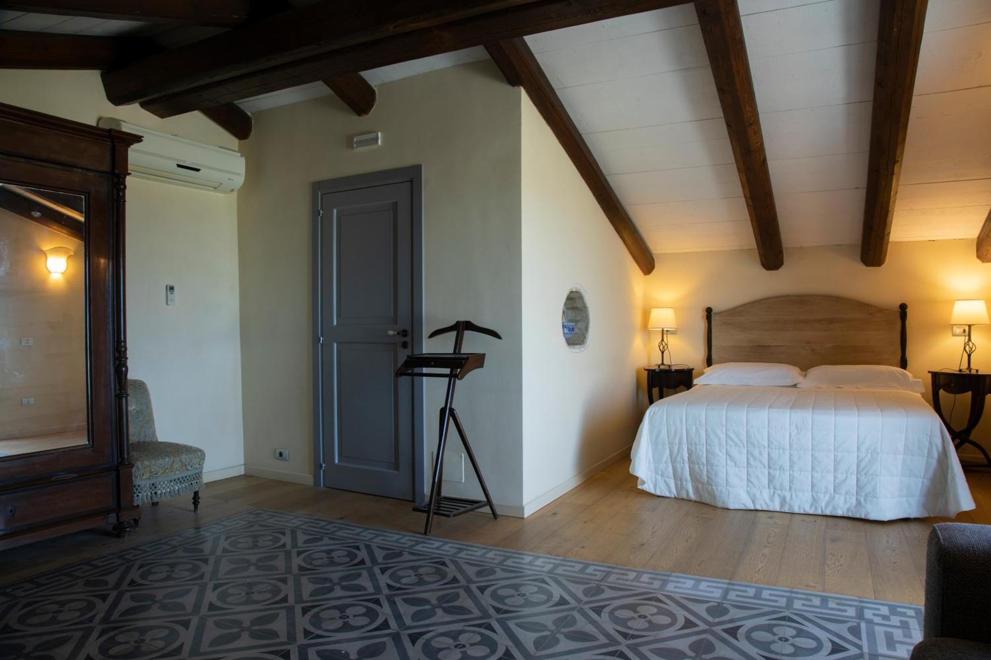 Masseria Celentano Relais & Agriturismo Сан-Северо Экстерьер фото